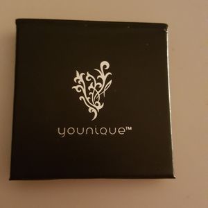 Authentic younique pressed eyeshadow